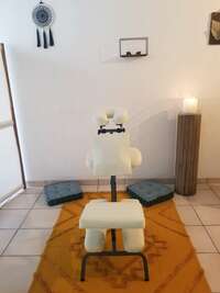 Massage Amma assis bien fait santé dans le cabinet à Vihiers